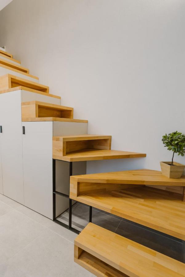 Manolis Loft Apartment, Rhodes Town Rhodes City ภายนอก รูปภาพ