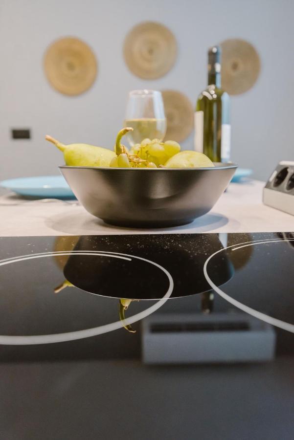 Manolis Loft Apartment, Rhodes Town Rhodes City ภายนอก รูปภาพ